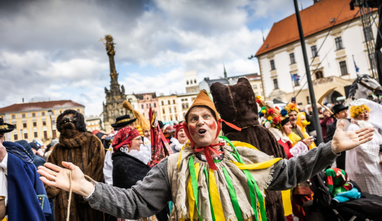TIP NA VÍKEND: Olomouc v sobotu ožije masopustem. Město zaplaví rej masek, folklor a jarmark plný specialit