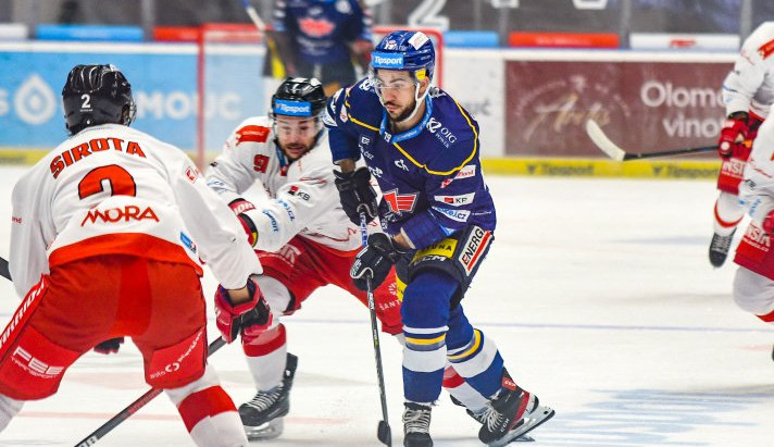 Motor sahal po třech bodech, má jeden po neúspěšných nájezdech