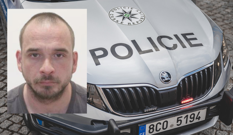 Policie pátrá po třiatřicetiletém muži. Naposledy ho rodina viděla v září