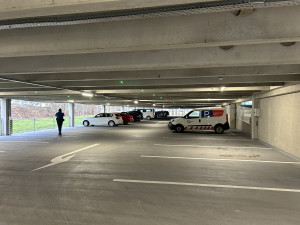 Parkovací dům Stromovka od zítřka využijí řidič. Nabídne téměř 500 míst