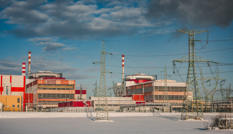Elektrárna Temelín odpojila druhý blok, energetici opraví těsnění v nejaderné části