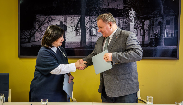 Jihočeská univerzita a Národní památkový ústav posilují partnerství pro ochranu kulturního dědictví