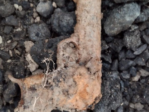 Při výstavbě dálnice našli desítky kilogramů munice. Lidé dnes v okolí uslyší výbuchy