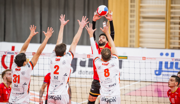 dan.kubat14@gmail.com +420774407608