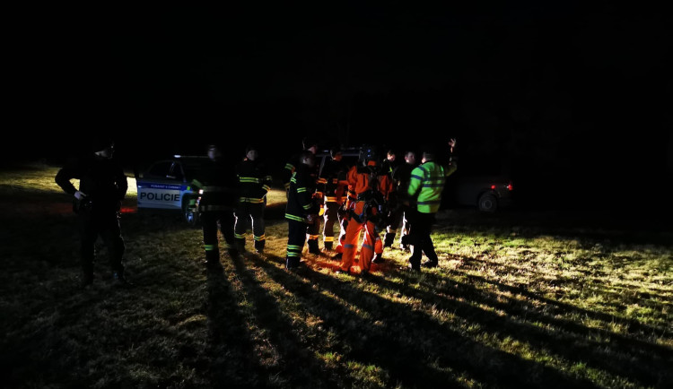 Vojáci hledali na jihu Čech místo letecké havárie. Ultralight našli v hnagáru