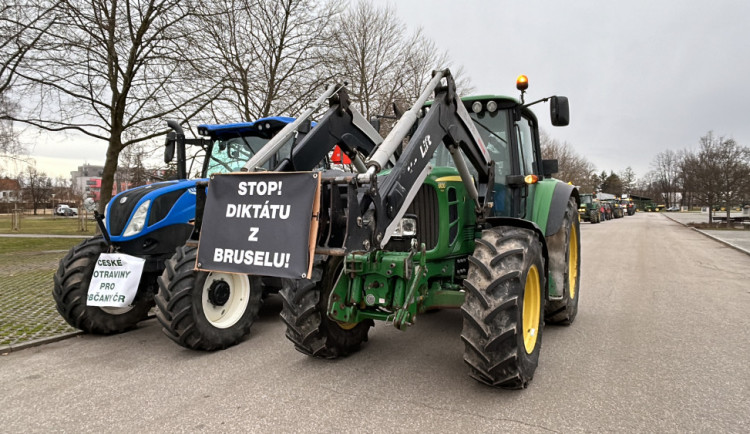 Protest z druhé poloviny února v Č. Budějovicích.