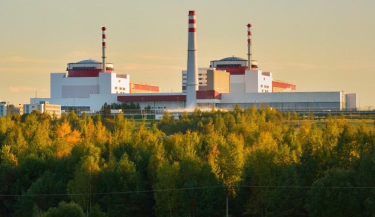 První blok jaderné elektrárny Temelín po odstávce opět vyrábí elektřinu