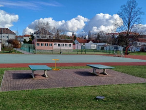 Město veřejnosti zdarma zpřístupní některá hřiště u základních škol