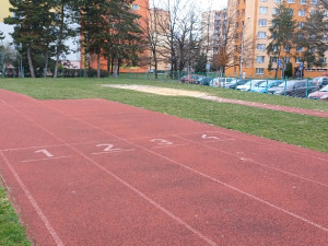 Město veřejnosti zdarma zpřístupní některá hřiště u základních škol