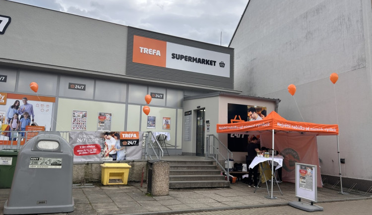 V prodejně Trefa Veselí nad Lužnicí nakoupíte po celý rok, ve dne i v noci