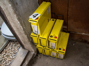 Obviněny v kauze krádeže Porsche má další problém. Několikrát vykradl dům na Vltavotýnsku