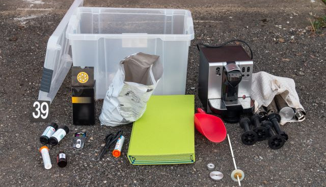 Obviněny v kauze krádeže Porsche má další problém. Několikrát vykradl dům na Vltavotýnsku