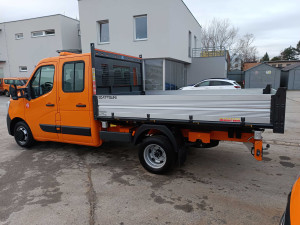 Jihočeští silničáři posílili vozový park. Zvládli už i jarní údržbu zeleně u silnic