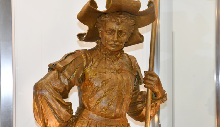 České Budějovice objektivem Milana Bindera a perem Martina Maršíka: Kam se poděl tmavý rytíř?