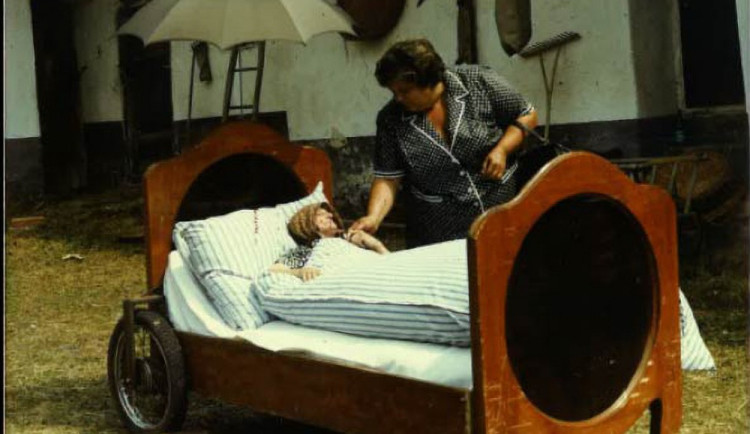 V Hošticích u Volyně si připomenou 40. výročí filmu Slunce, seno, jahody