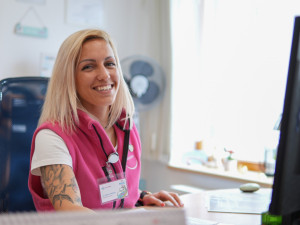 Chtěl jsem působit v oboru, kde jde výzkum dopředu, říká MUDr. Vít Martin Matějka, klinický onkolog z EUC Kliniky Plzeň