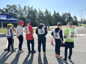 Děti se utkaly v soutěži mladých cyklistů. Prověřilo je dopravní hřiště nebo pravidla provozu