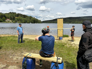 Soutěž zásahových jednotek Šumaman zná své vítěze, loňský titul obhájili policisté z Hradce Králové
