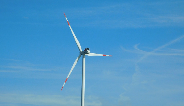 Až pět větrných elektráren by mohlo stát u Strmilova na Jindřichohradecku