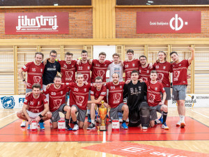 Týden, který patřil univerzitním derby: VŠTE se utkala s JU ve florbalu a fotbalu