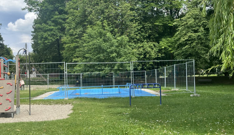 Město opravuje brouzdaliště u Maláku. Hotovo má být na začátku června