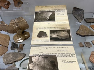 Vzpomínky z deníku vojáka, zákopy z roku 1938. Výstava představuje neznámou historii vojenského újezdu Boletice