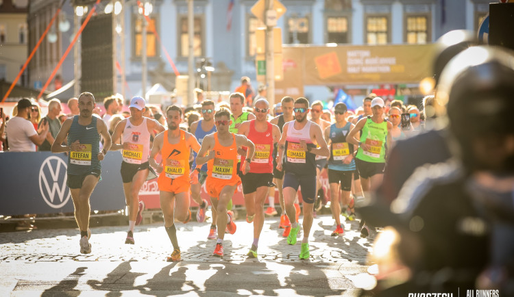 Sobota bude v Budějcích patřit běžcům. Nově mohou zkusit závod na pět kilometrů