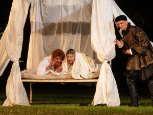 Jihočeské divadlo startuje svou letní sezónu před Otáčivým hledištěm v Českém Krumlově