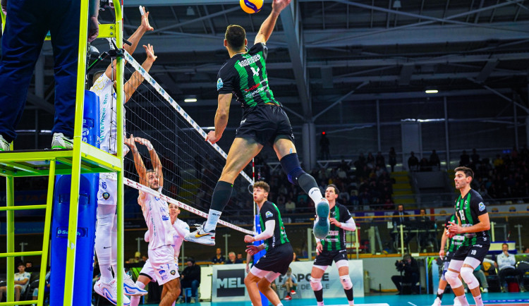 Robinho: Mati Giraudo mi Jihostroj pořád vychvaloval