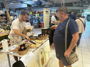 KVALITNÍ POTRAVINY Z NAŠEHO REGIONU jsou pro supermarkety Terno a Trefa nepostradatelné