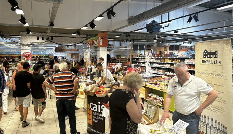KVALITNÍ POTRAVINY Z NAŠEHO REGIONU jsou pro supermarkety Terno a Trefa nepostradatelné