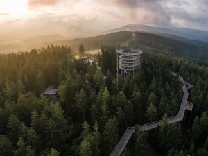 Lipno láká na aktivní dovolenou v apartmánech s vlastní flotilou plachetnic