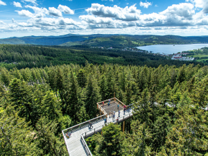 Lipno láká na aktivní dovolenou v apartmánech s vlastní flotilou plachetnic