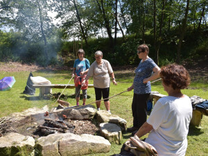 Bývalý lom přetvořili v Písku na veřejné ohniště, láká na pikniky i opékání špekáčků