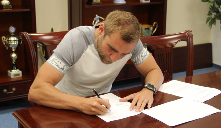 Sladký končí fotbalovou kariéru a bude trénovat rezervu Českých Budějovic