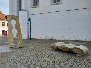 Umění je opět ve městě, umělecký festival přivezl do jižních Čech téměř tři desítky soch