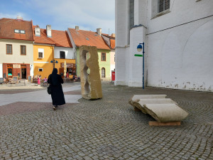 Umění je opět ve městě, umělecký festival přivezl do jižních Čech téměř tři desítky soch