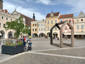 Umění je opět ve městě, umělecký festival přivezl do jižních Čech téměř tři desítky soch