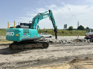 Po letech sporů dnes začala stavba úseku D3 u Tábora kolem motocentra