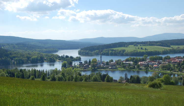 Frymburk získal statut lázeňského města, bude nabízet rašelinu