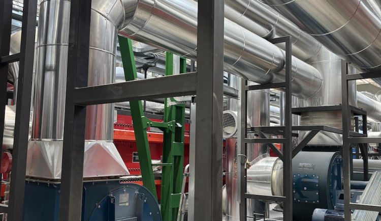 Rako otevřelo v Borovanech nejmodernější linku na výrobu keramických obkladů. Jejich výrobky znají po celém světě