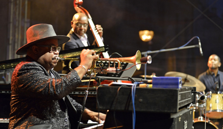 Červenec zakončí v Budějcích jazzový festival. Láká na legendárního Freda Wesleyho