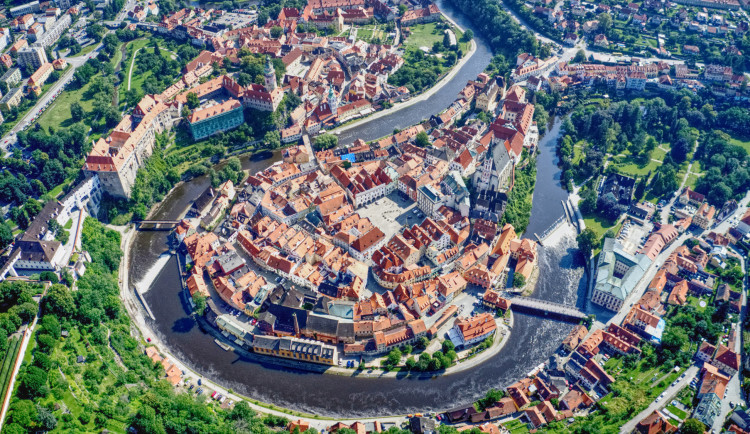 Bohatý program pro místní i návštěvníky, to je kulturní léto v Českém Krumlově