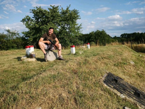 Stará se o nemocné děti i chátrající bunkry, zdravotní bratr zachraňuje vojenské objekty na jihu Čech. Ten poslední stál v cestě dálnici D3