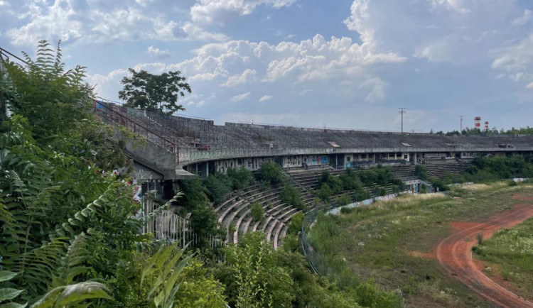 Vedení Brna se bude v létě zabývat demolicí stadionu Za Lužánkami. Může stát až 190 milionů korun