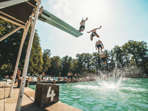 KULTURNÍ TIPY: Hudební i sportovní festivaly nebo Amadeus v letním kině