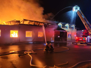 Požár dřevařské haly na Písecku způsobil škodu způsobil škodu 25 milionů