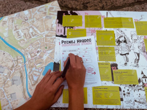 Infocentrum v Jindřichově Hradci láká již jedenáct let návštěvníky na interaktivního průvodce