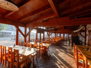 Hudební festival Loučení s létem v minipivovaru Kněžínek zve na kapely i příjemnou atmosféru