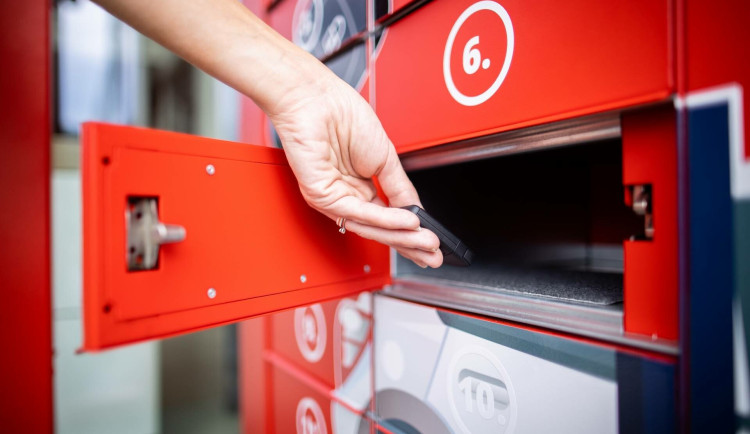 Už i v Táboře mohou zákazníci do autoservisu kdykoliv a bezkontaktní